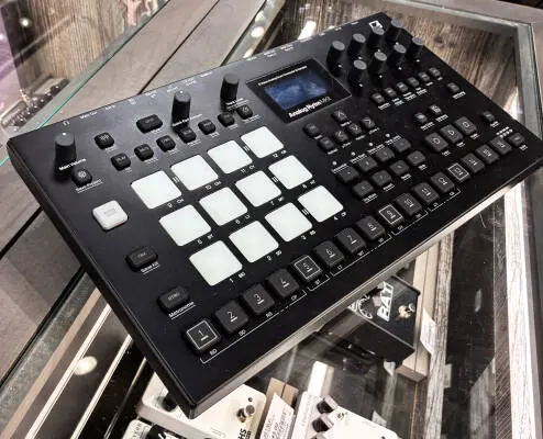 Elektron - Analog Rytm MKII 8-Voice Analog Drum Machine & Sampler